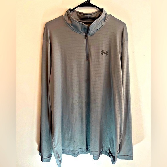 Under Armour Men’s Grey Long Sleeve Zip up ShirtXXL